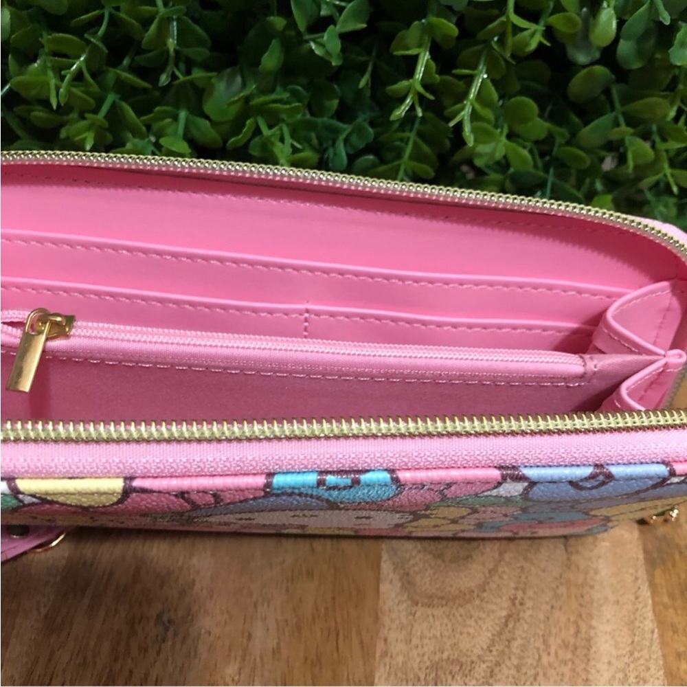 Sanrio NWT hello Kitty Wallet - Picture 4 of 7